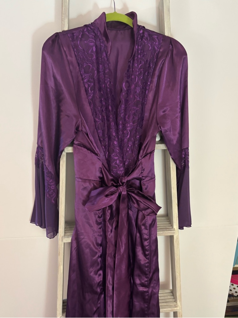 Vintage Purple Satin Lace Trim Women's Robe, Luxury Sleepwear, dressing gown
